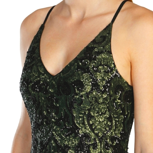 Karen Millen Limited edition sequin cocktail dress - Picture 4 of 10